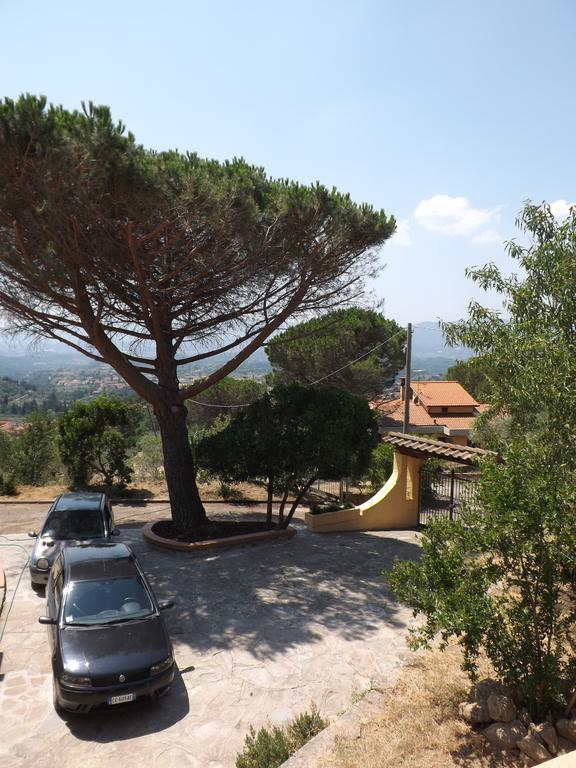 Rifugio Al Sole Villa Реджело Стая снимка