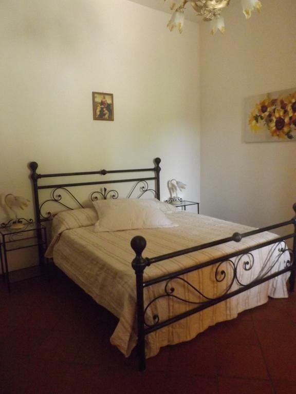 Rifugio Al Sole Villa Реджело Стая снимка